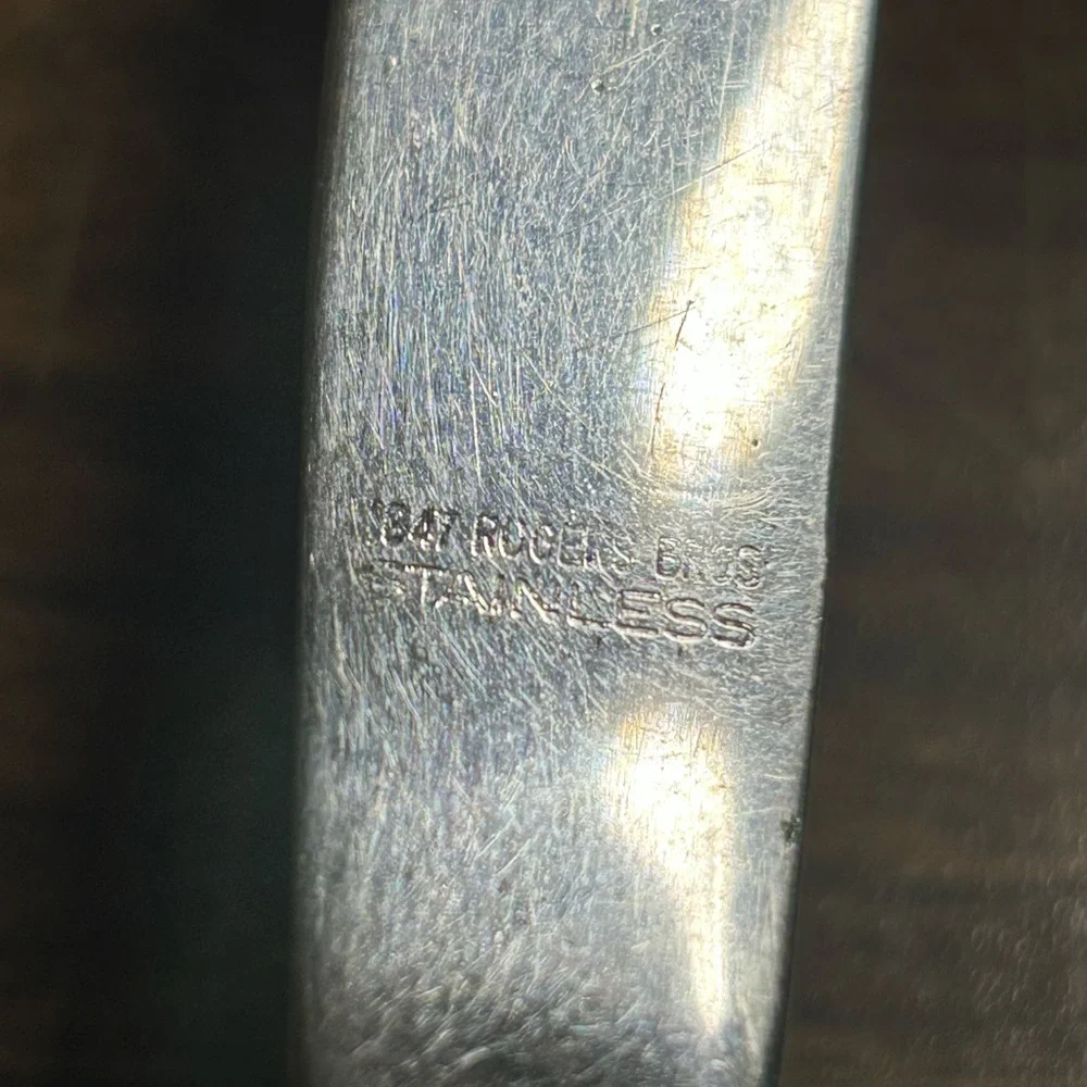 1847 Rogers Bros Eternally Yours International Silver Plate 1941 Dinner Knife